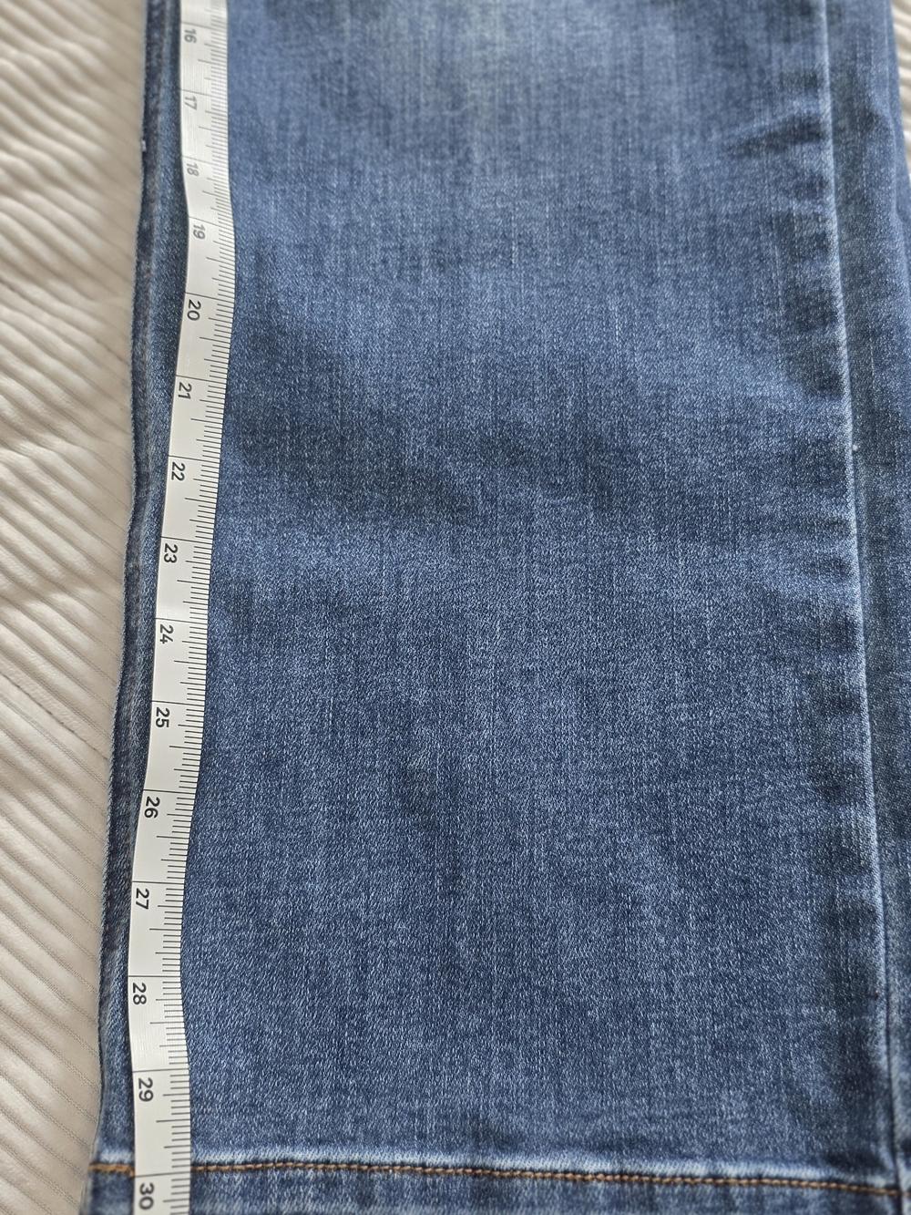 Judy Blue Medium Wash Blue Trouser Leg Jeans - Picture 7 of 7